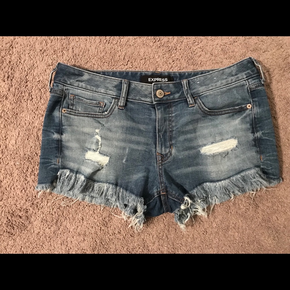 Express frayed shorts